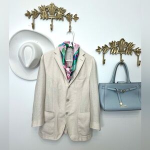 🌸SPRING UNISEX Boyfriend style Cream Blazer -  M ptp 20” l 26”